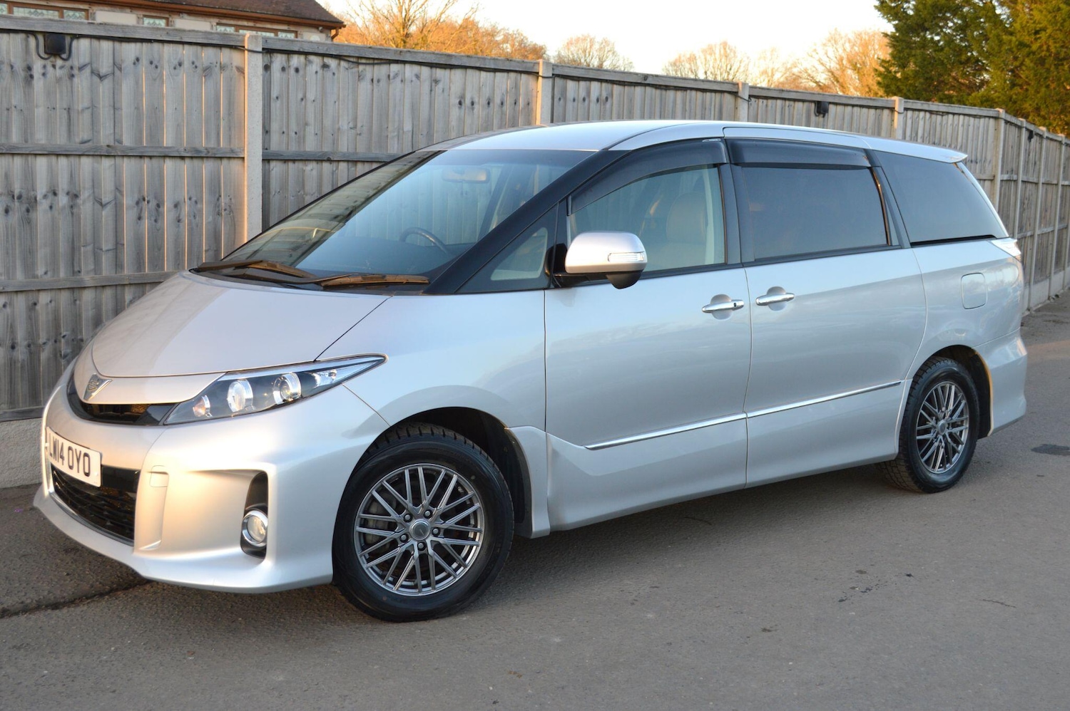 Used Toyota Estima 2025 for sale - 77109147: Photo 16