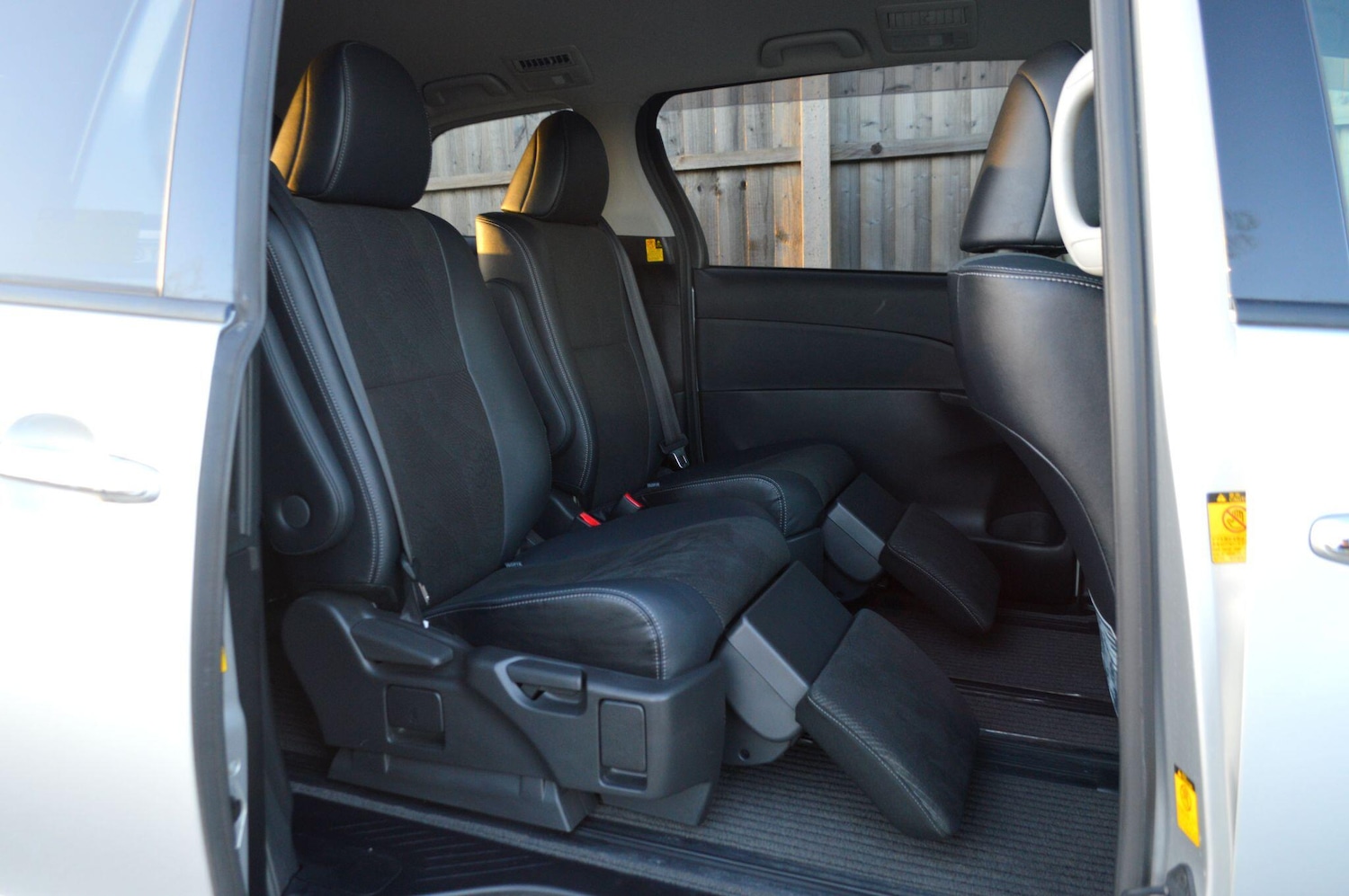 Used Toyota Estima 2025 for sale - 77109147: Photo 17