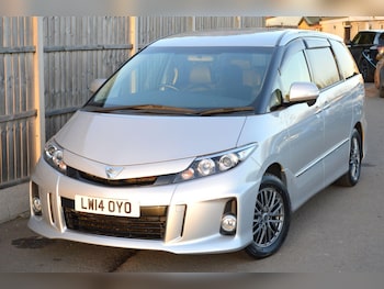 2025 (14) - 2.4 Aeras Premium Edition 7 seats 5-Door