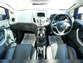 Used Ford Fiesta 2011 for sale - 79533612: Photo
