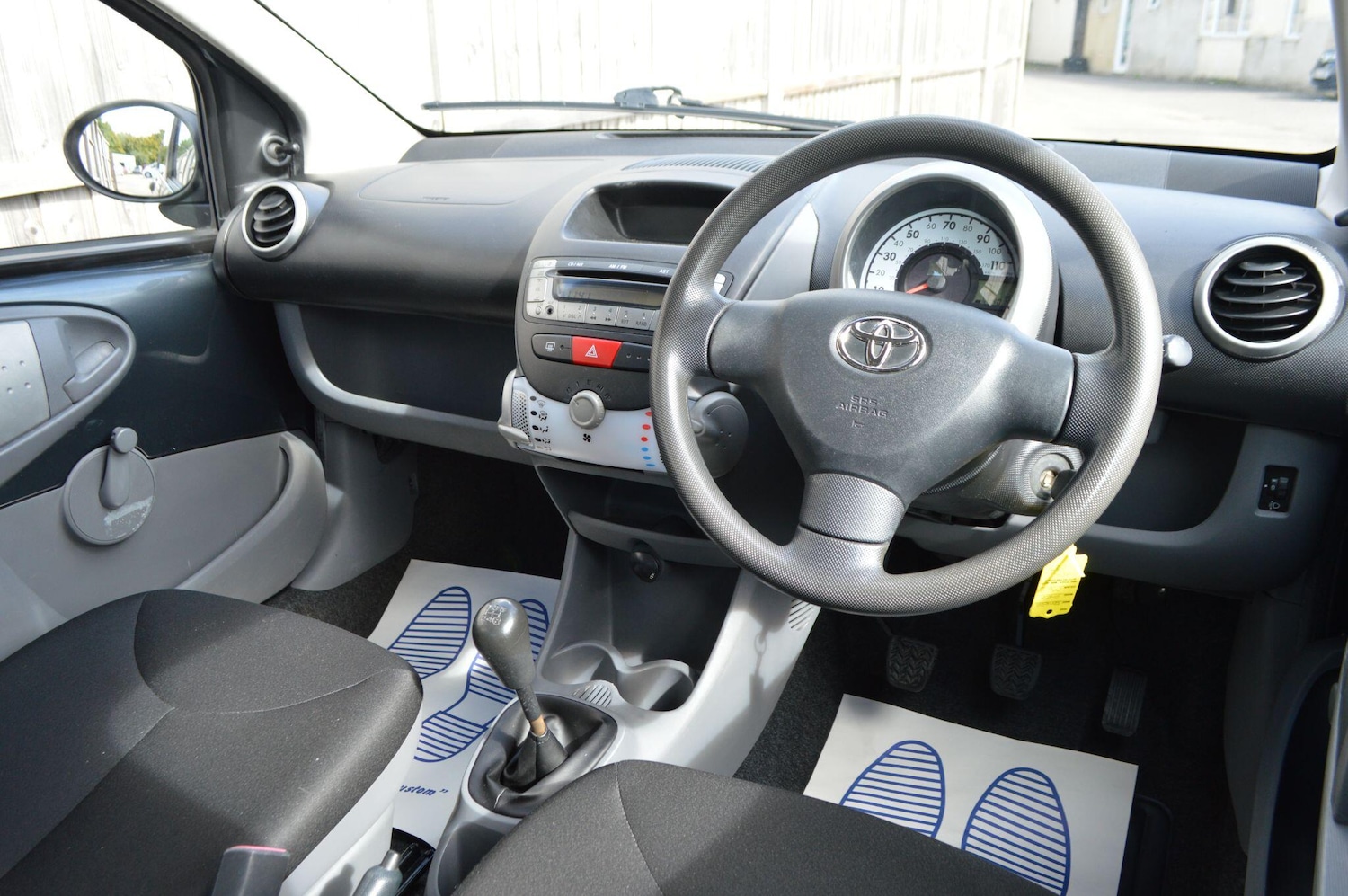 Used Toyota AYGO for sale - 77957194: Photo 2
