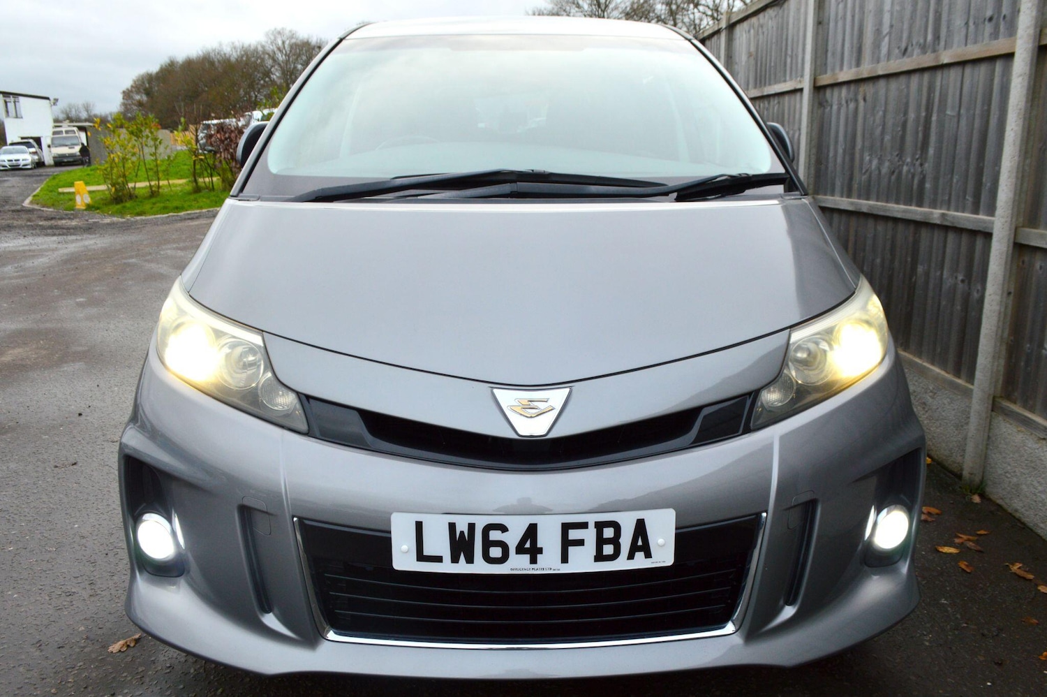 Used Toyota Estima for sale - 76926708: Photo 24