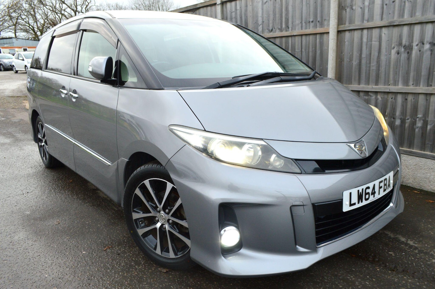 Used Toyota Estima for sale - 76926708: Photo 27