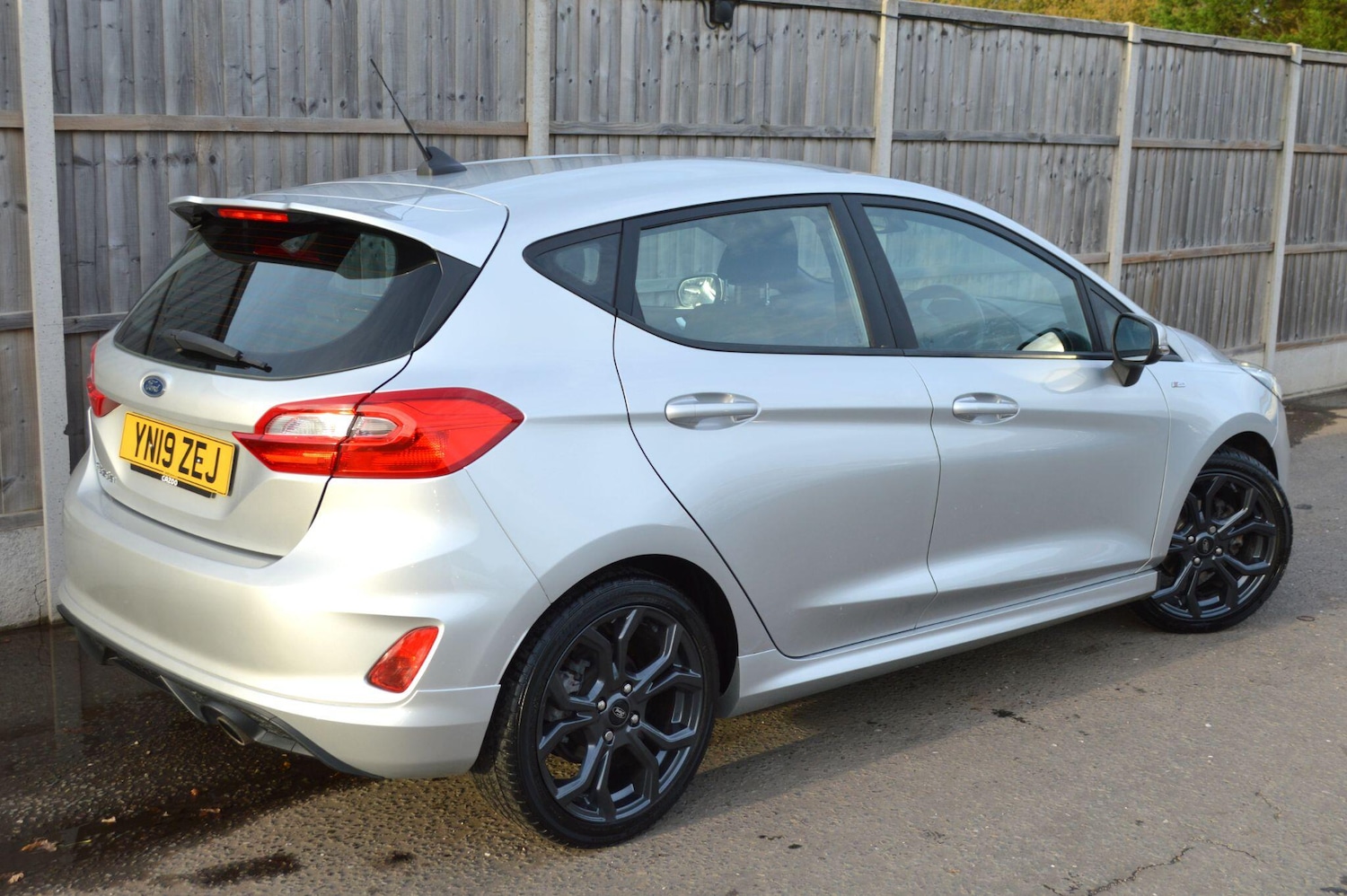 Used Ford Fiesta 2019 for sale - 76498696: Photo 12