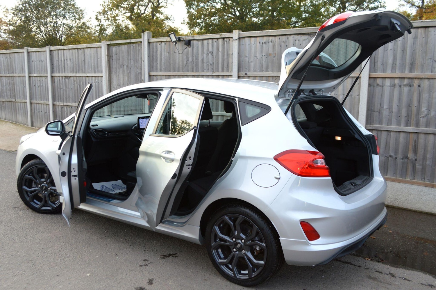 Used Ford Fiesta 2019 for sale - 76498696: Photo 16