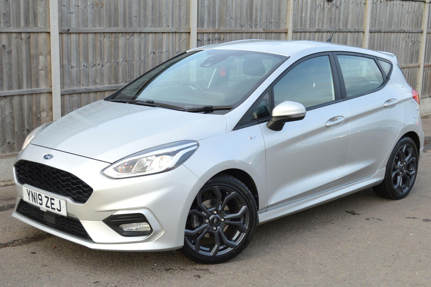 Used Ford Fiesta 2019 for sale - 76498696: Photo 24