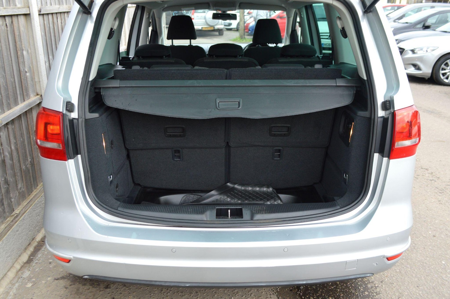 Used Volkswagen Sharan for sale - 76521715: Photo 13