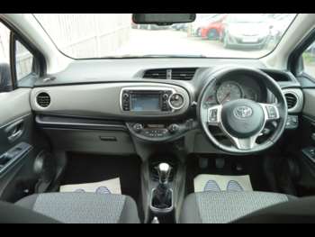 Used Toyota Yaris 2014 for sale - 74908672: Photo