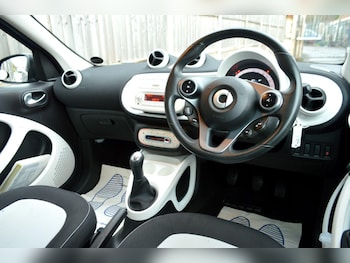 Used smart forfour 2015 for sale - 76865755: Photo