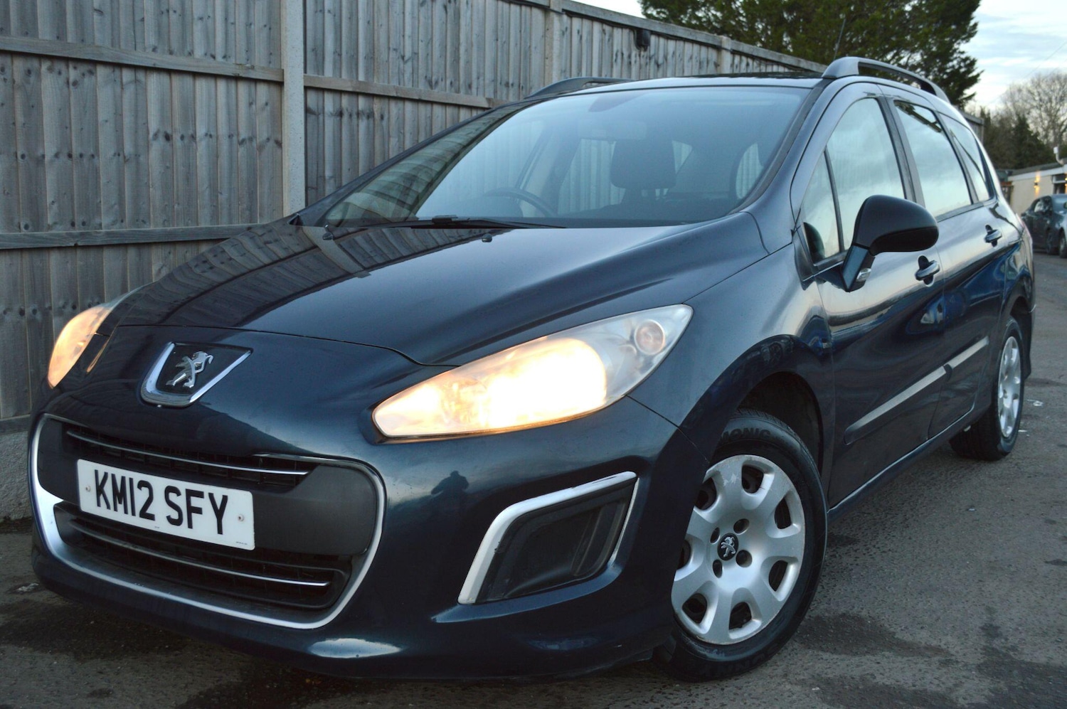 Used Peugeot 308 2012 for sale - 77040966: Photo 11