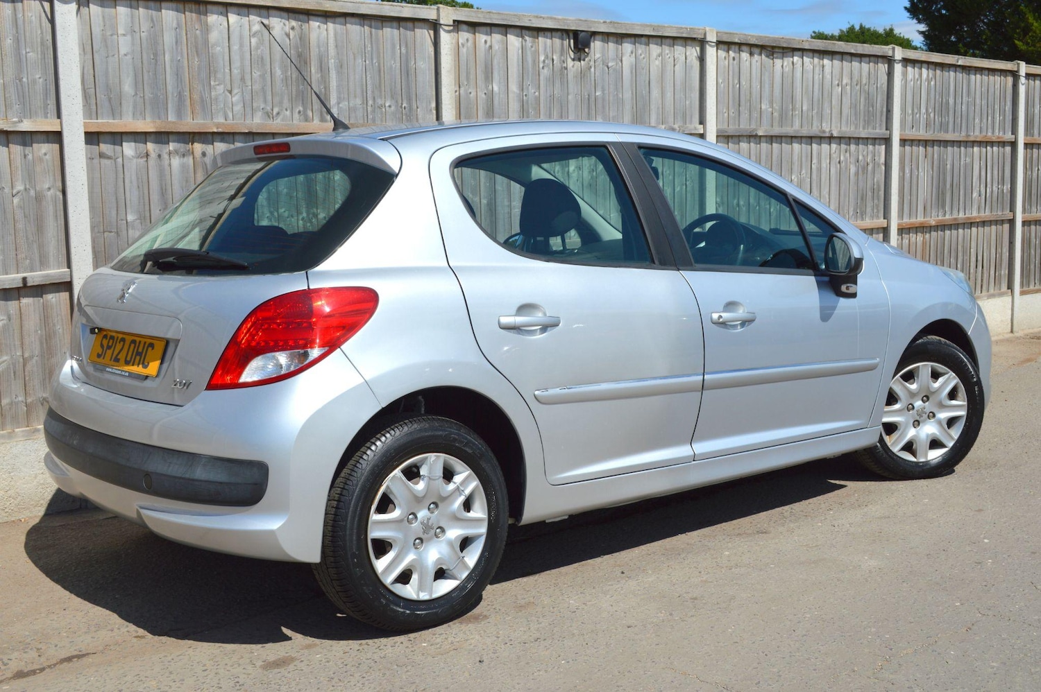 Used Peugeot 207 2012 for sale - 77109883: Photo 15