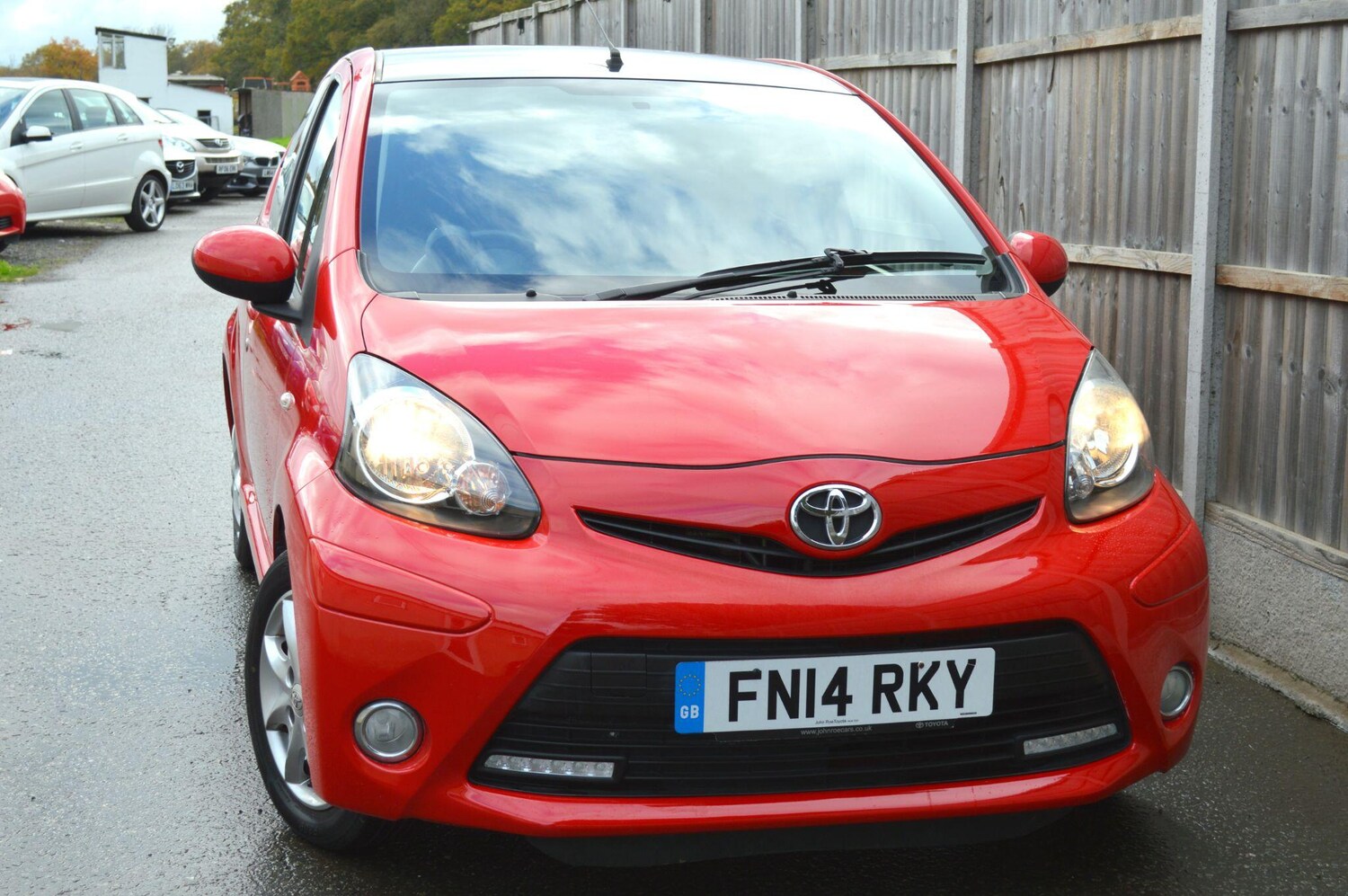 Used Toyota AYGO 2014 for sale - 76512018: Photo 13