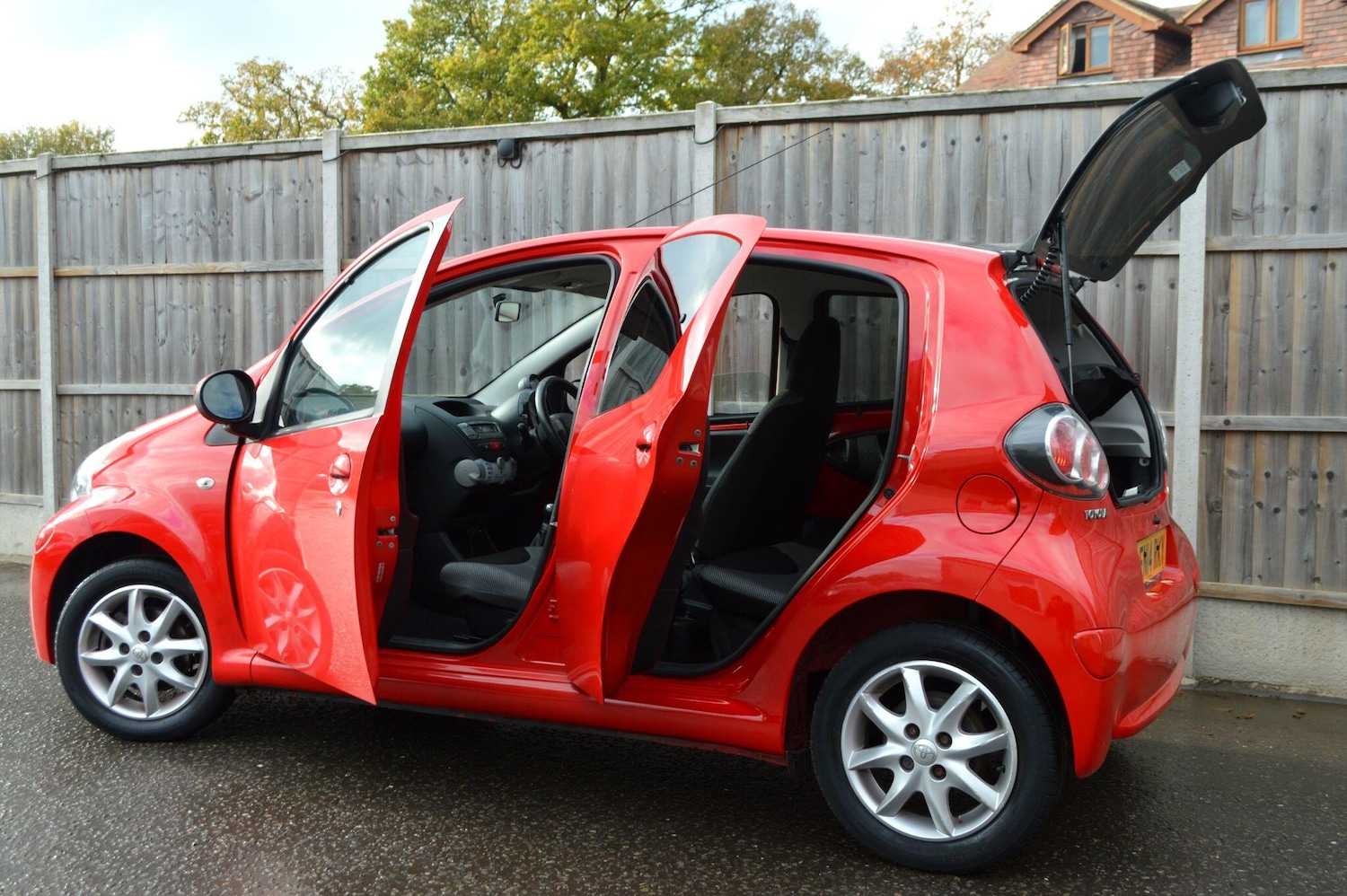 Used Toyota AYGO 2014 for sale - 76512018: Photo 19