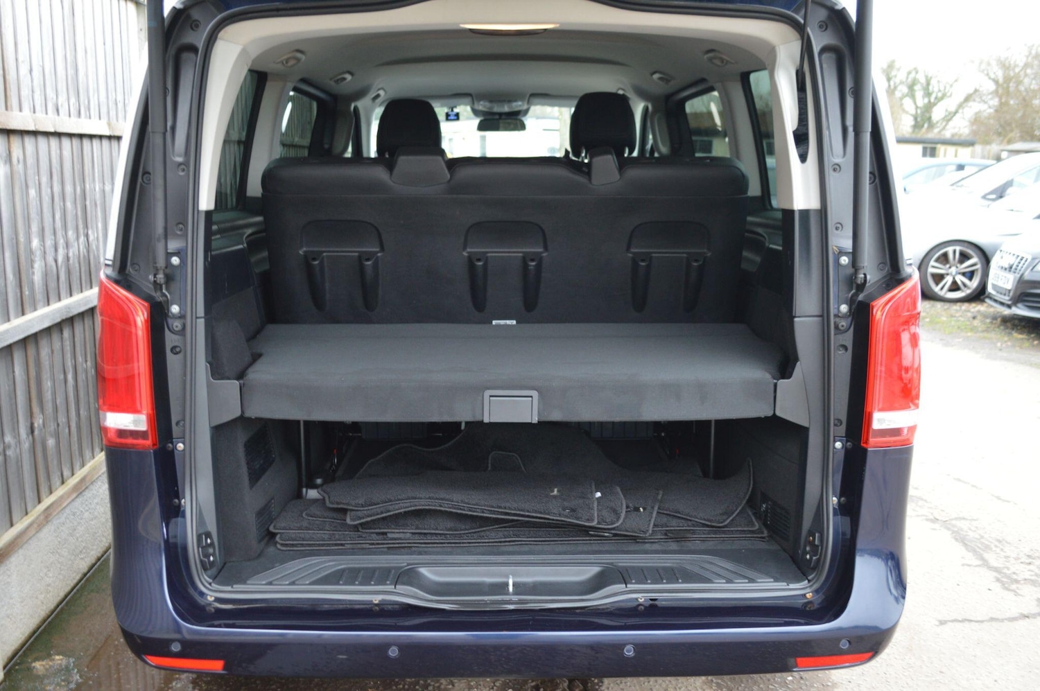 Used Mercedes-Benz V-Class 2025 for sale - 77049767: Photo 19