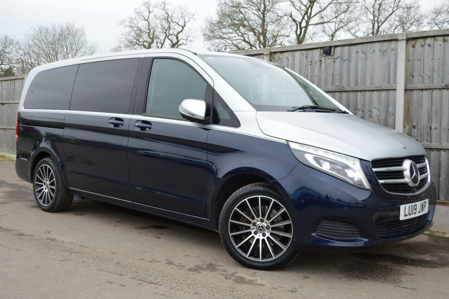 Used Mercedes-Benz V-Class 2025 for sale - 77049767: Photo 30