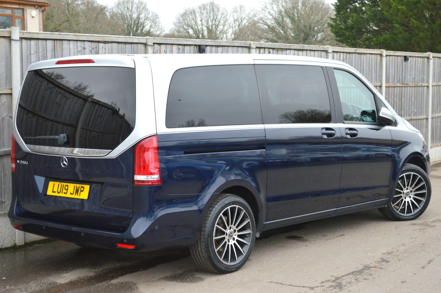 Used Mercedes-Benz V-Class 2025 for sale - 77049767: Photo 34