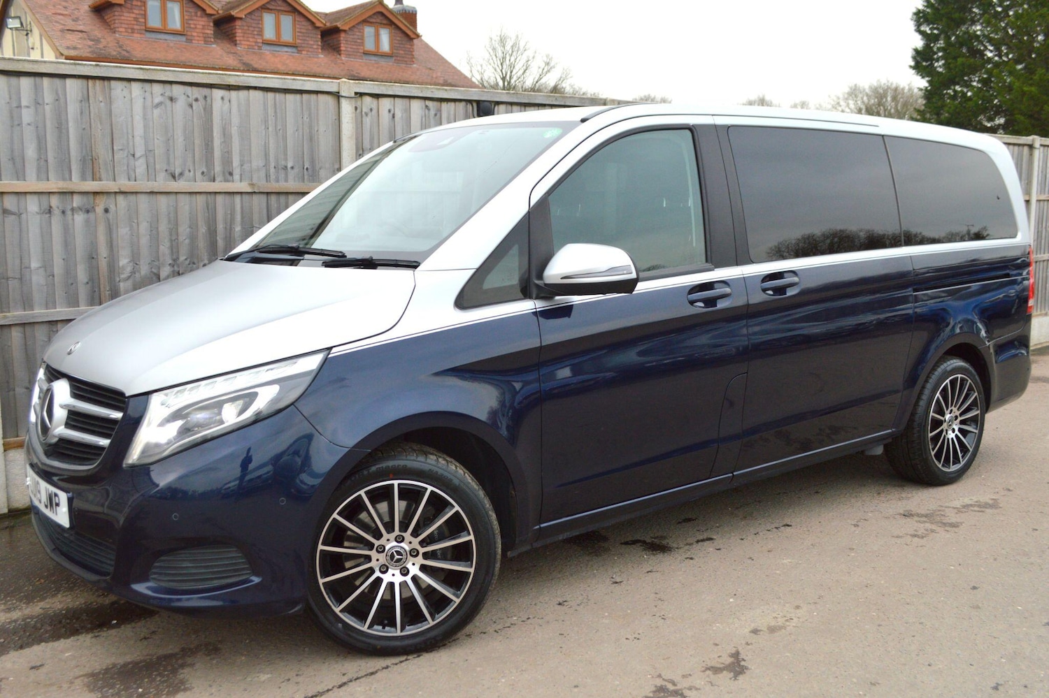 Used Mercedes-Benz V-Class 2025 for sale - 77049767: Photo 36