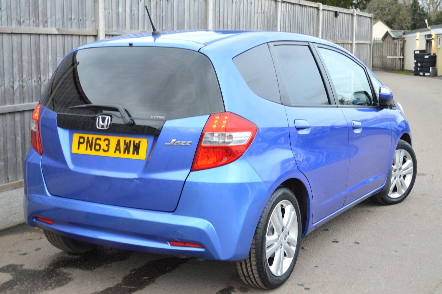 Used Honda Jazz 2013 for sale - 76975424: Photo 10