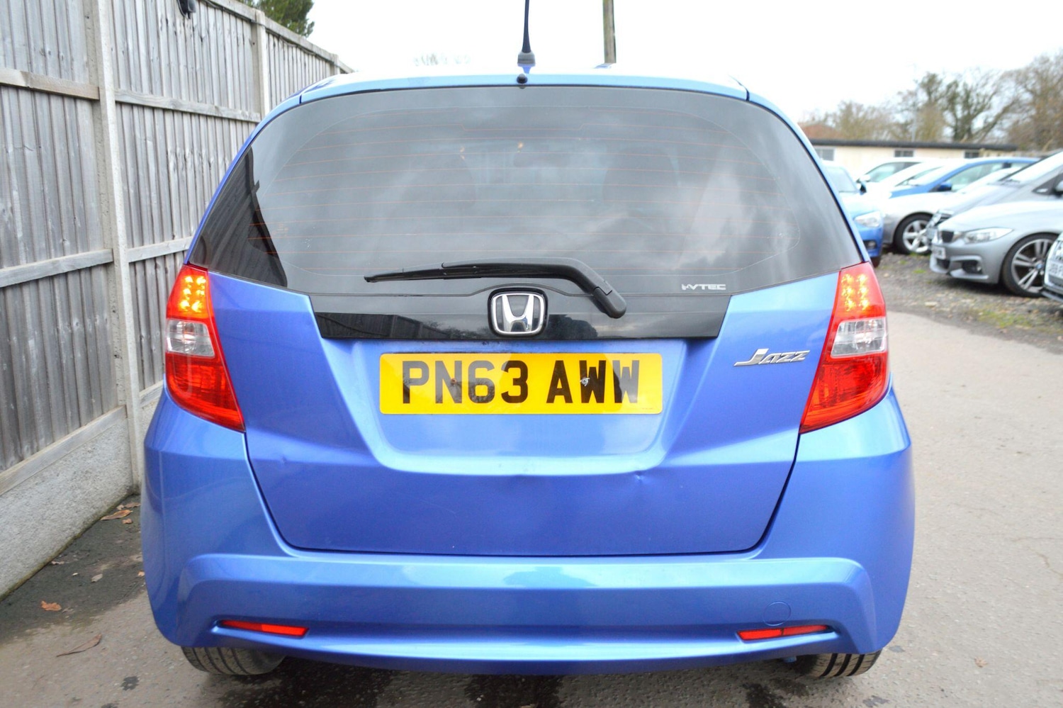 Used Honda Jazz 2013 for sale - 76975424: Photo 18