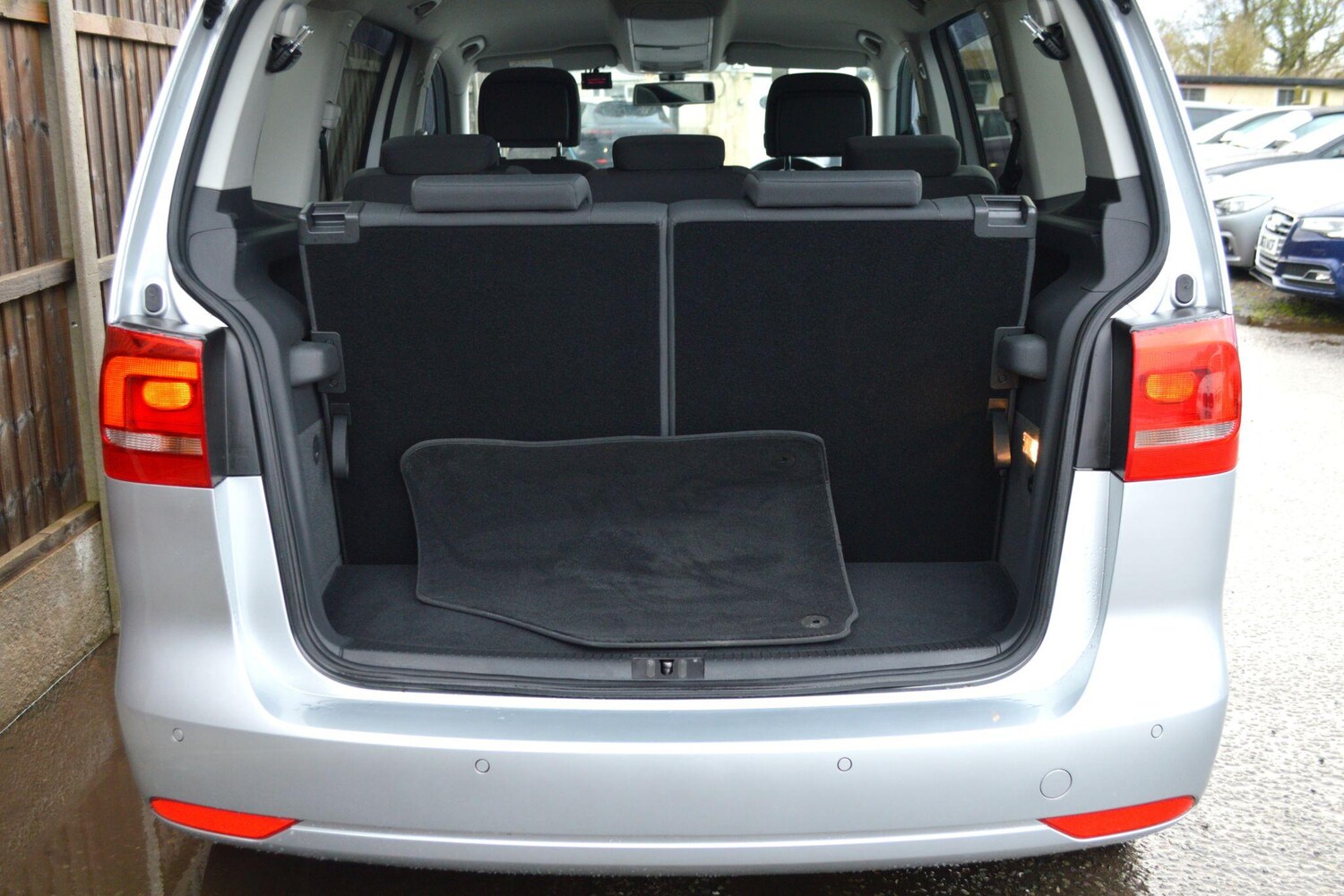 Used Volkswagen Touran for sale - 77479561: Photo 17