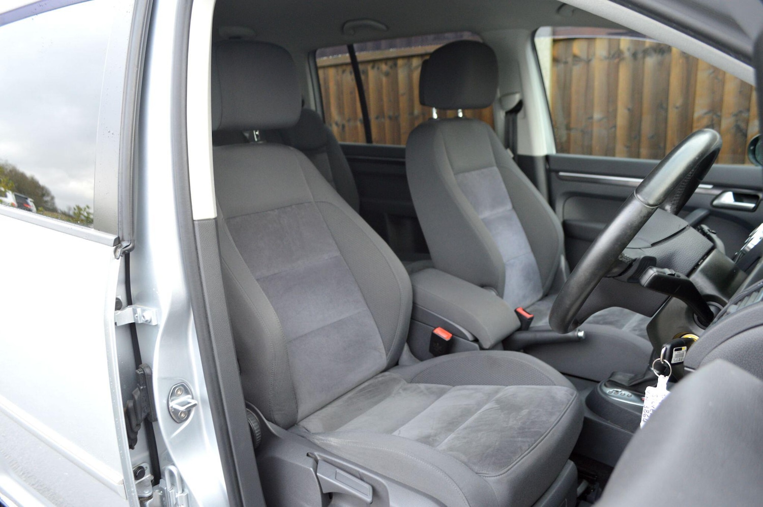 Used Volkswagen Touran for sale - 77479561: Photo 21