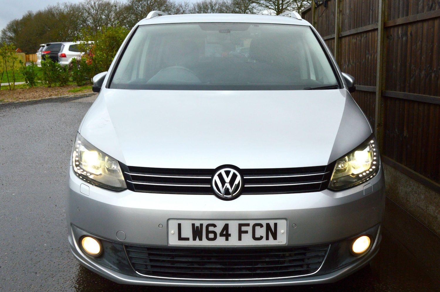 Used Volkswagen Touran for sale - 77479561: Photo 4