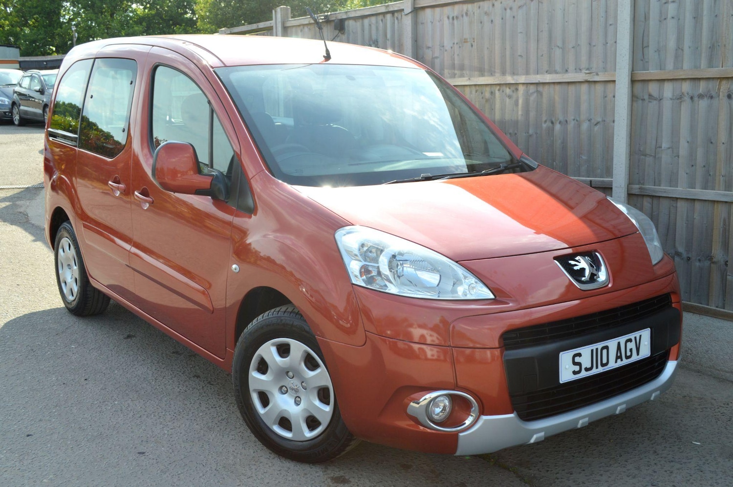 Used Peugeot Partner Tepee 2010 for sale - 76781155: Photo 15