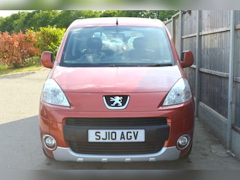 Used Peugeot Partner Tepee 2010 for sale - 76781155: Photo