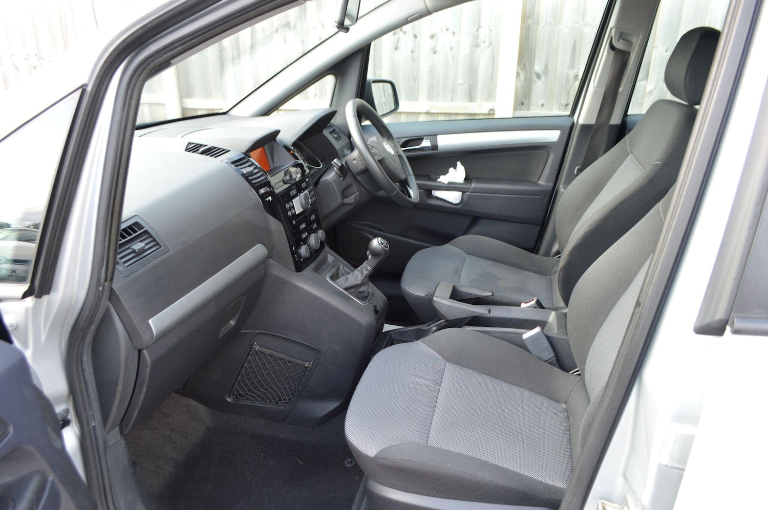 Used Vauxhall Zafira 2014 for sale - 76988506: Photo 19