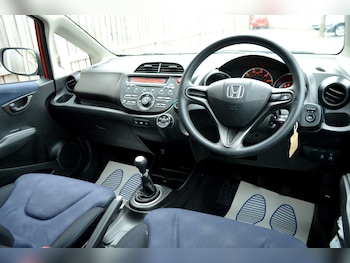 Used Honda Jazz 2011 for sale - 75720233: Photo