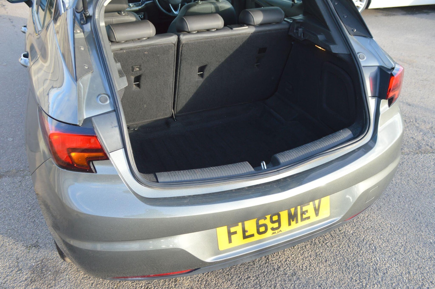 Used Vauxhall Astra 2019 for sale - 77057181: Photo 9