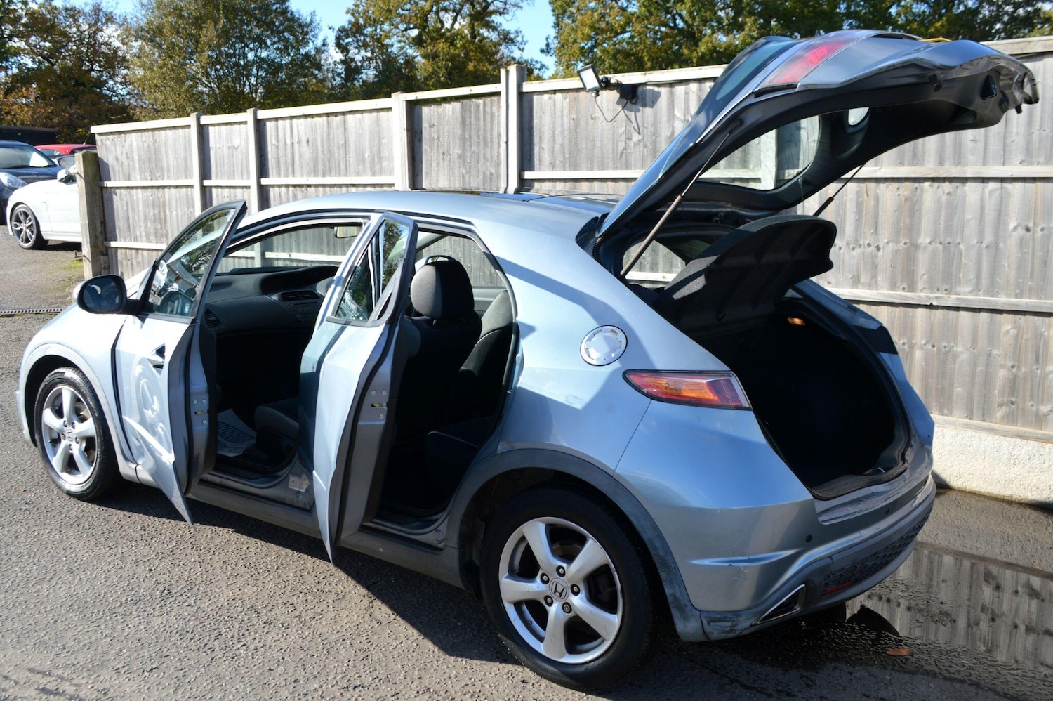 Used Honda Civic 2007 for sale - 76457023: Photo 16