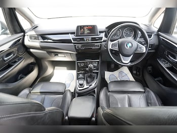 Used BMW 2 Series 2015 for sale - 78741943: Photo