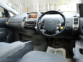 Used Toyota Prius 2006 for sale - 77633630: Photo