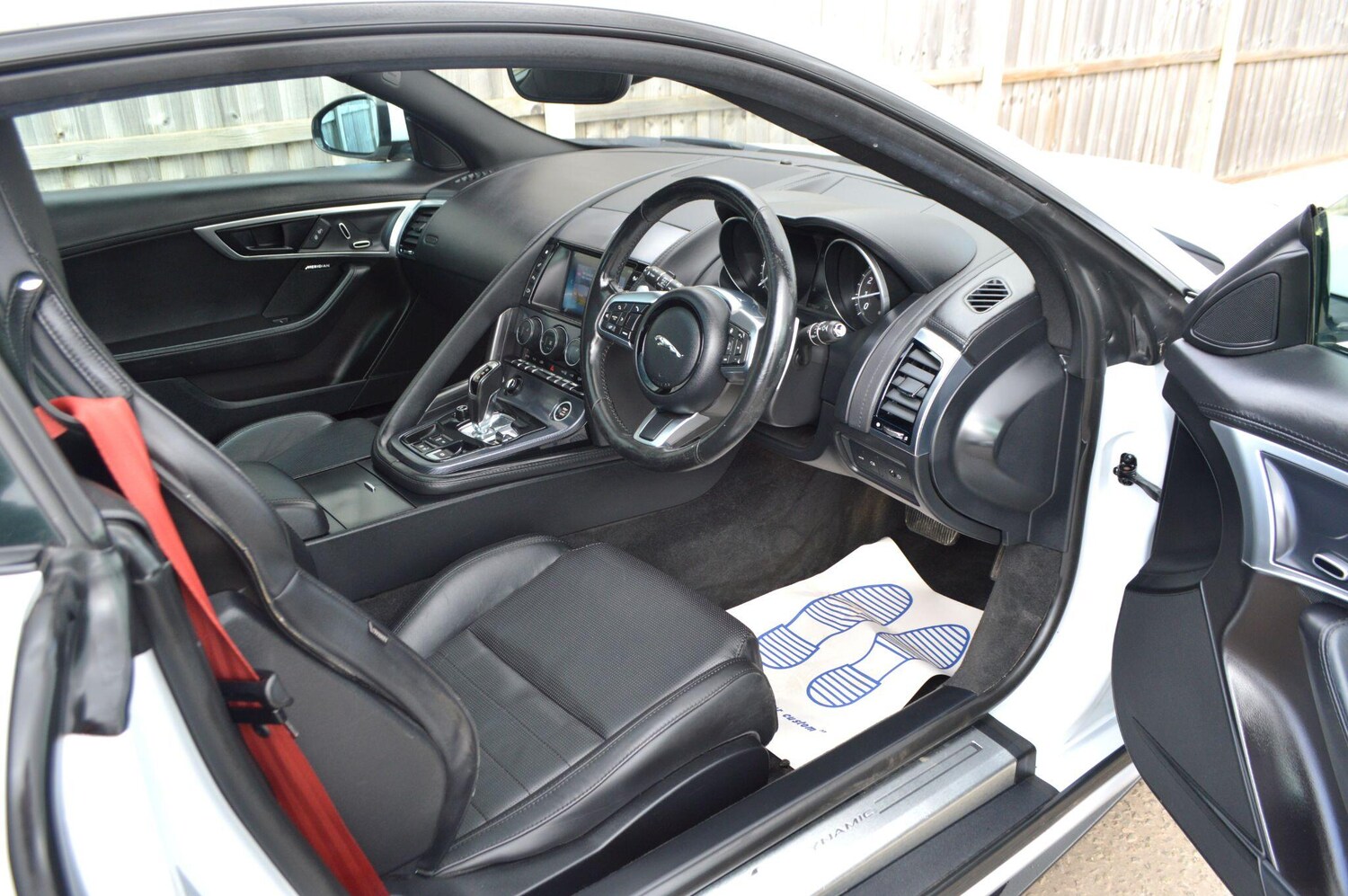 Used Jaguar F-Type 2017 for sale - 78085724: Photo 17