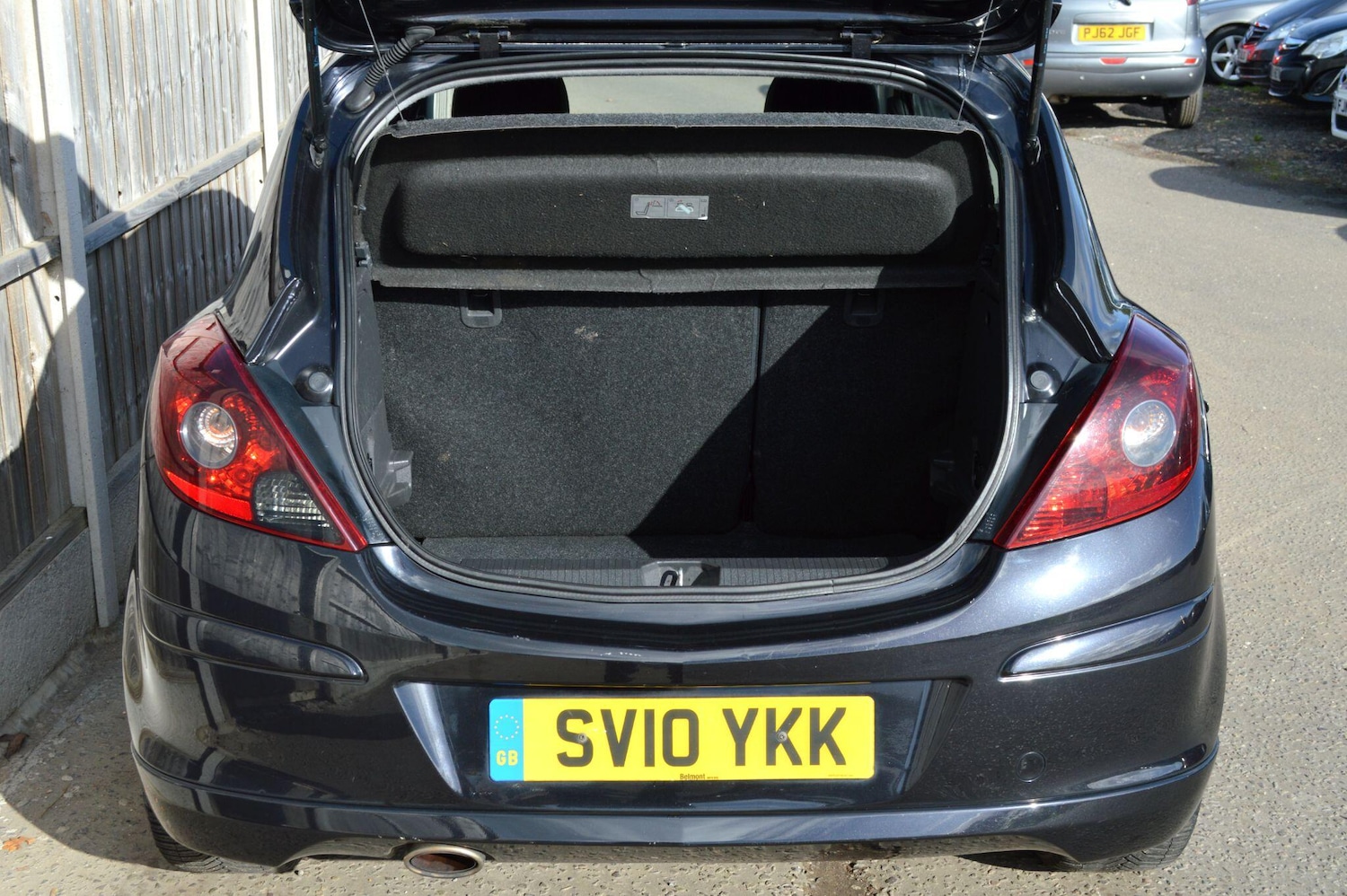 Used Vauxhall Corsa 2010 for sale - 76398160: Photo 11