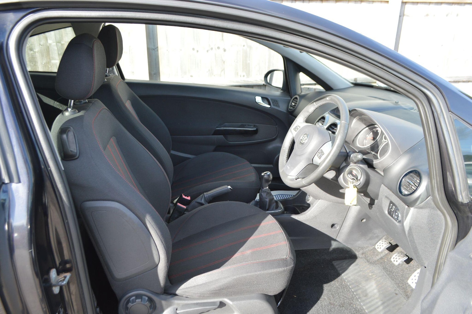 Used Vauxhall Corsa 2010 for sale - 76398160: Photo 17