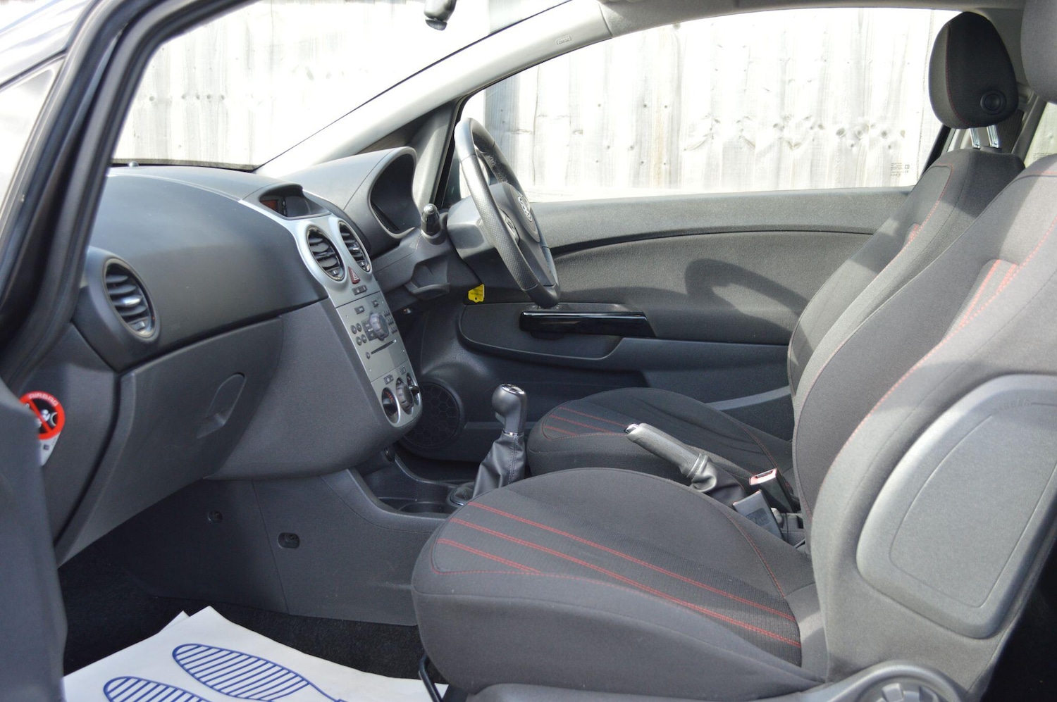 Used Vauxhall Corsa 2010 for sale - 76398160: Photo 18