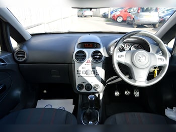 Used Vauxhall Corsa 2010 for sale - 76398160: Photo