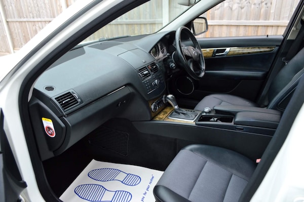 Used Mercedes-Benz C-Class 2024 for sale - 75563403: Photo 16