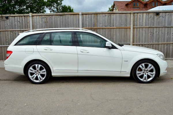 Used Mercedes-Benz C-Class 2024 for sale - 75563403: Photo 18