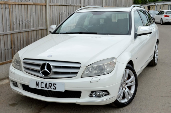 Used Mercedes-Benz C-Class 2024 for sale - 75563403: Photo 3