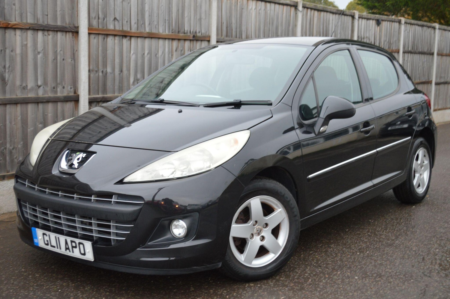 Used Peugeot 207 2011 for sale - 76592942: Photo 19