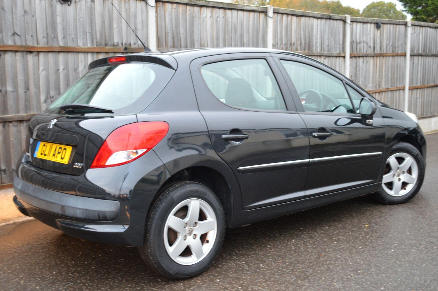 Used Peugeot 207 2011 for sale - 76592942: Photo 22