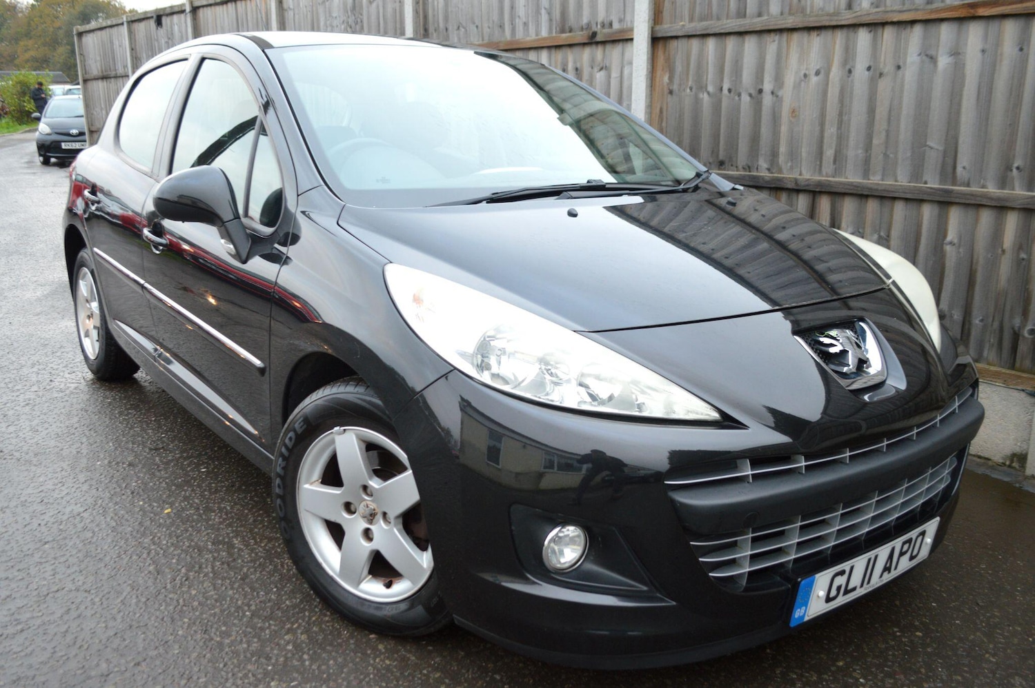 Used Peugeot 207 2011 for sale - 76592942: Photo 24