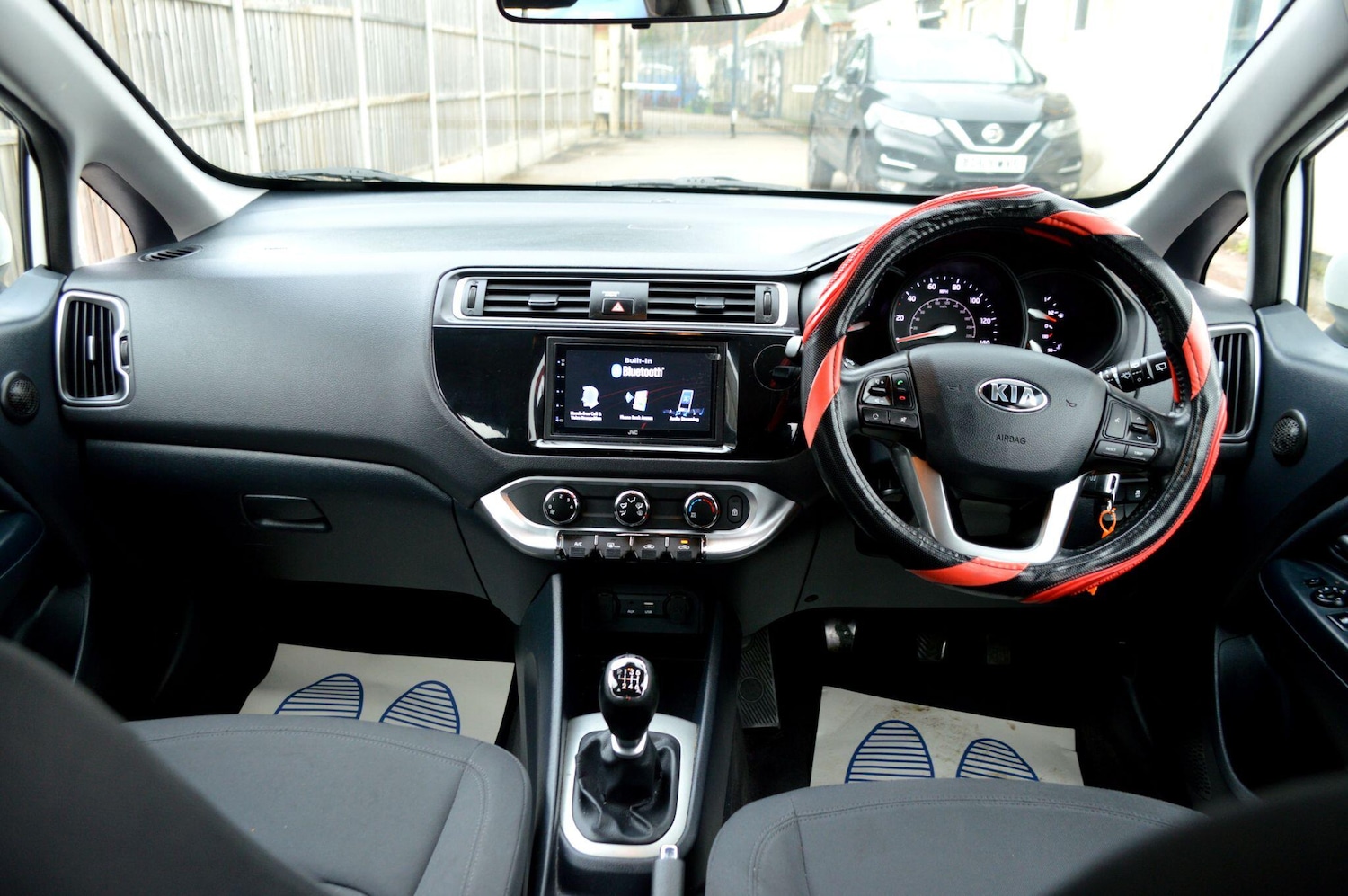 Used Kia Rio 2016 for sale - 76952582: Photo 2