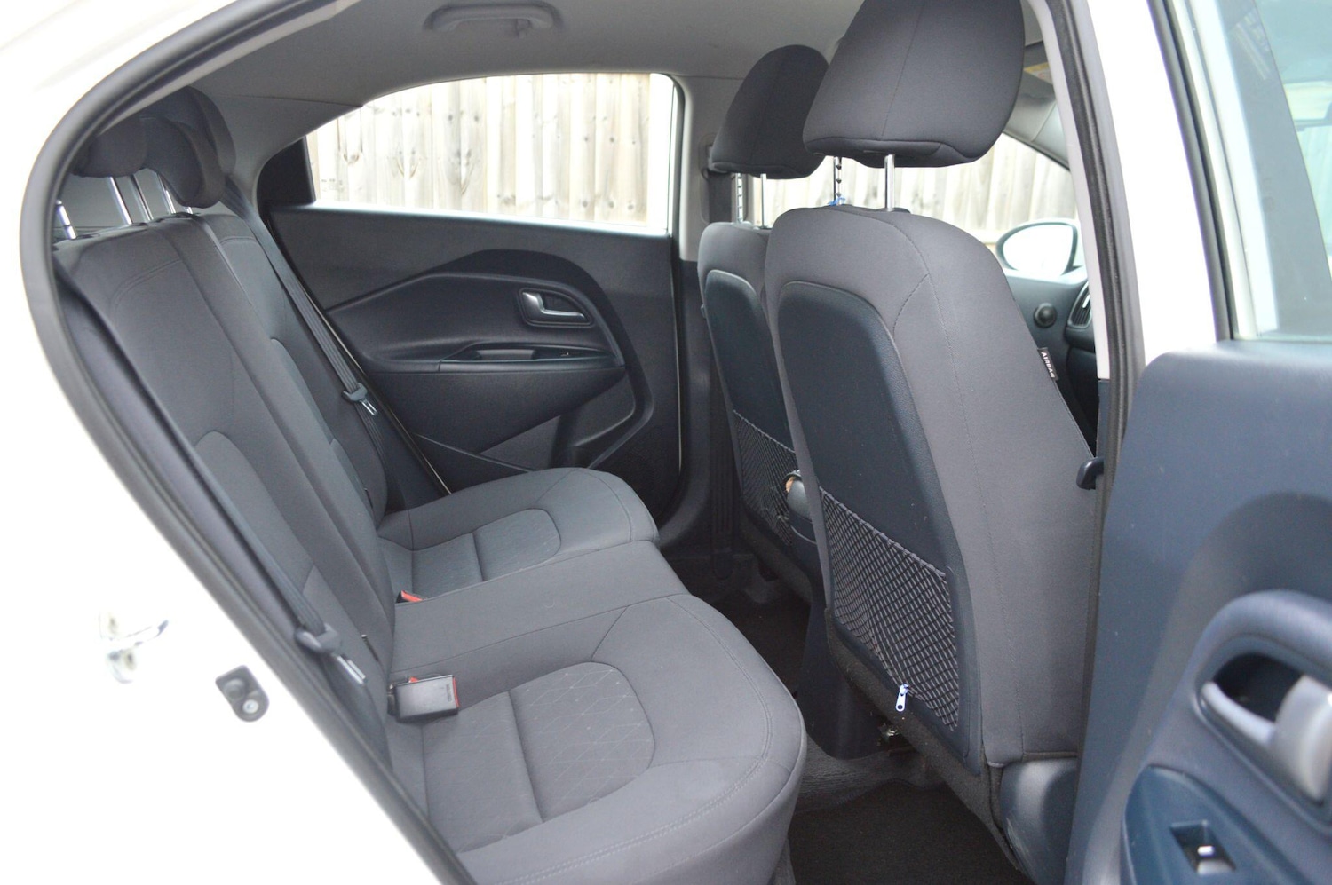 Used Kia Rio 2016 for sale - 76952582: Photo 9