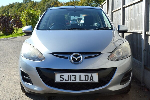 Used Mazda Mazda2 2013 for sale - 76189077: Photo 4