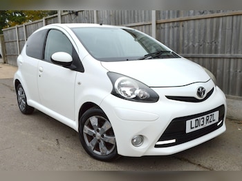 Used Toyota AYGO 2013 for sale - 76238774: Photo