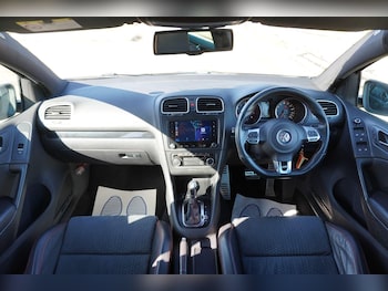 Used Volkswagen Golf 2011 for sale - 79520337: Photo